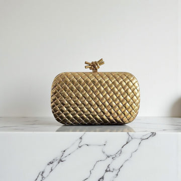 Bottega Veneta Knot Clutch Bag Gold Intreccio Leather 11.5x19x5cm