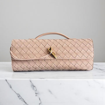 Bottega Veneta Andiamo Clutch Pink Intrecciato Lambskin 30cm