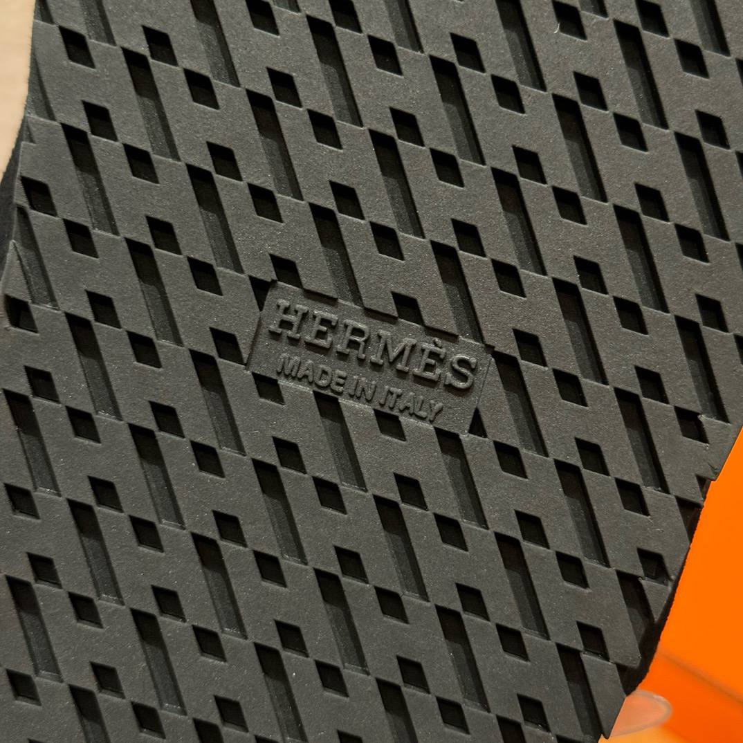 Hermes Chypre Sandals, Noir, Chamois Leather, Rubber Outsole