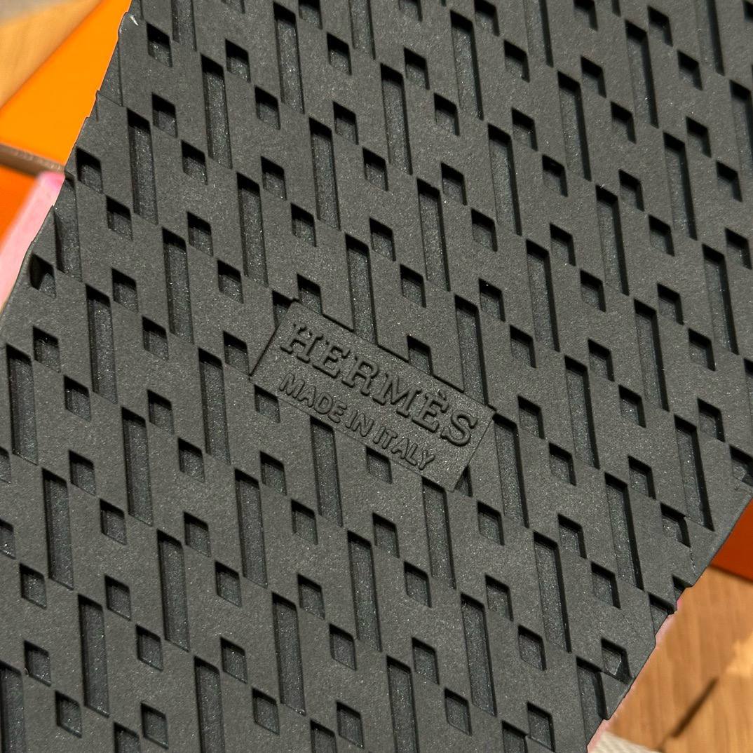 Hermes Chypre Sandals, Vert Toundra & Pink, Chamois Leather, Rubber Outsole