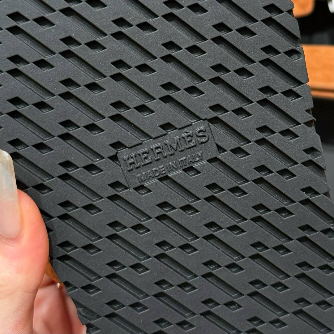 Hermes Chypre Sandals, Brown, Chamois Leather, Rubber Outsole