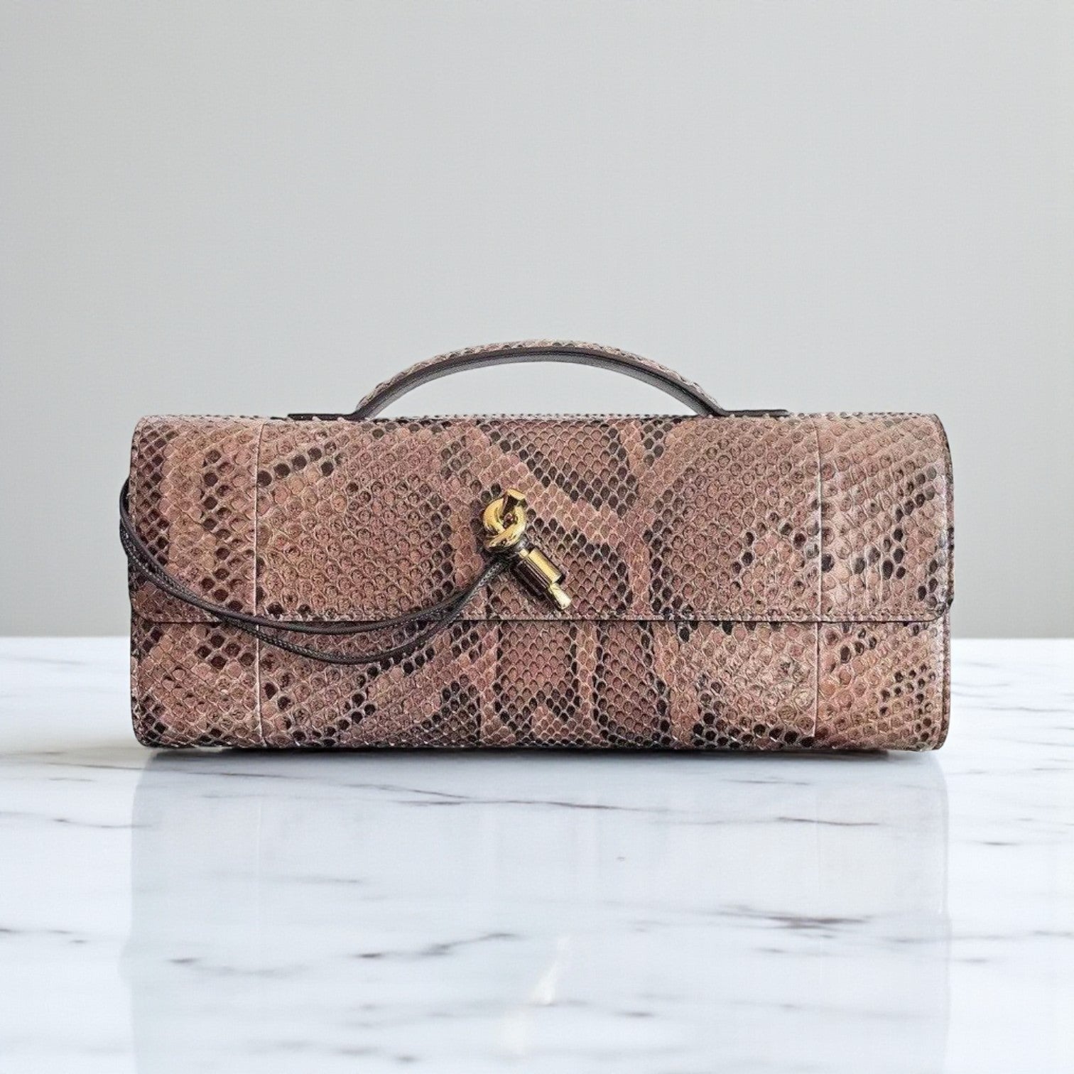 Bottega Veneta Andiamo Clutch Python Leather Knot Closure 13x30x3cm