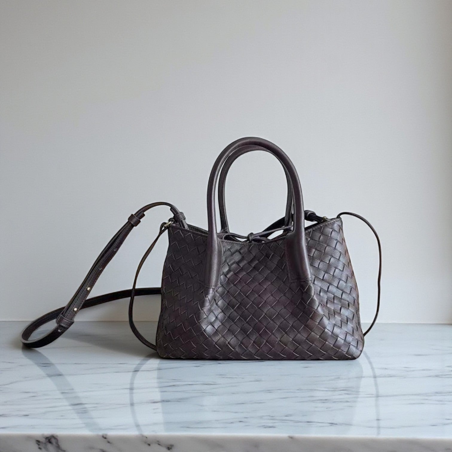 Bottega Veneta Small Pinacoteca Bag Dark Brown Intrecciato Leather 24cm