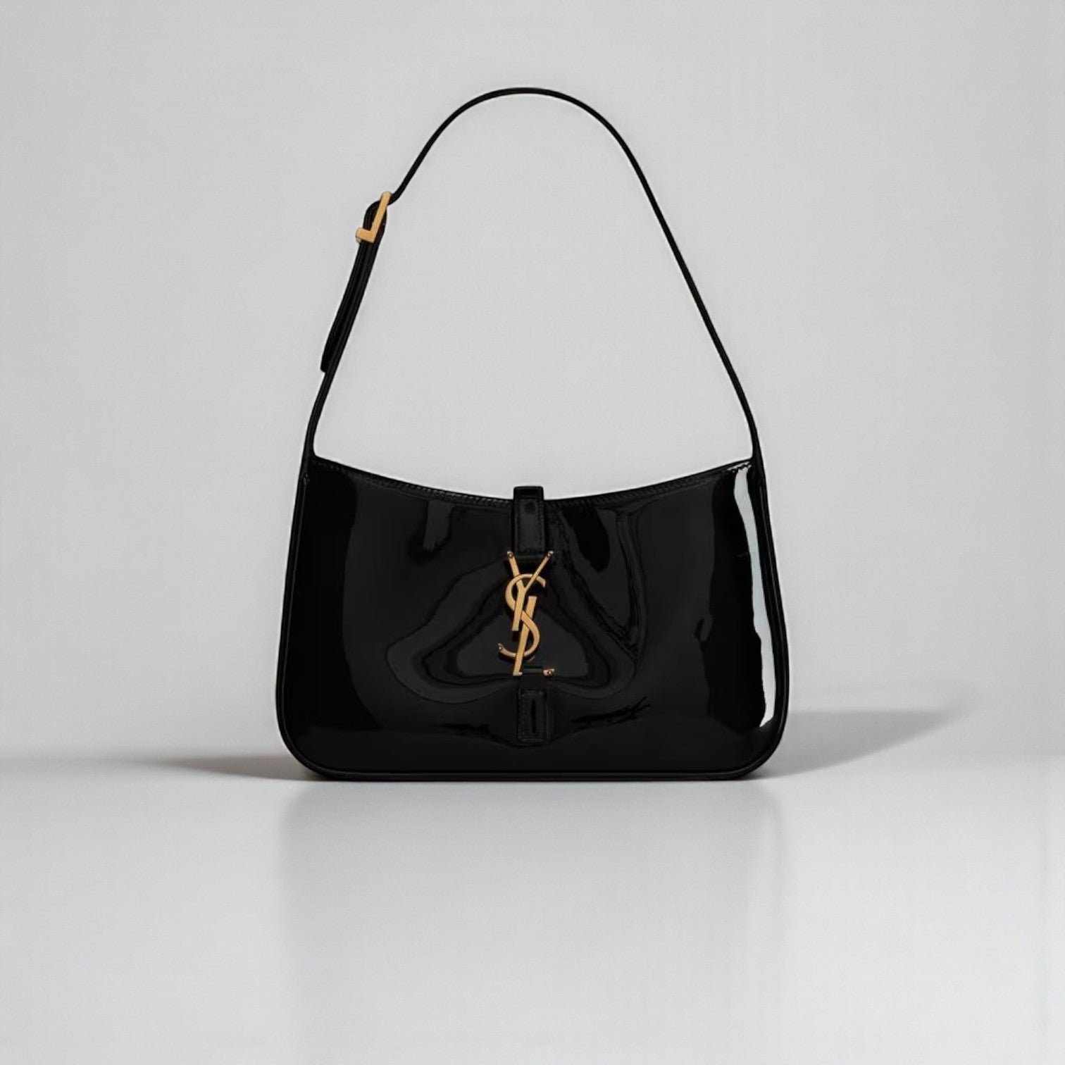YSL Le 5 à7 Black Patent Leather Hobo Bag 23cm