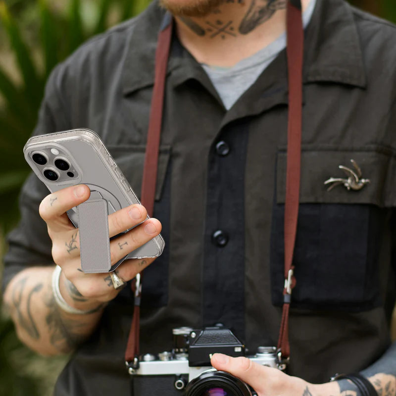 AMAZINGTHING Titan Pro + iPhone 16 Pro Max CASE