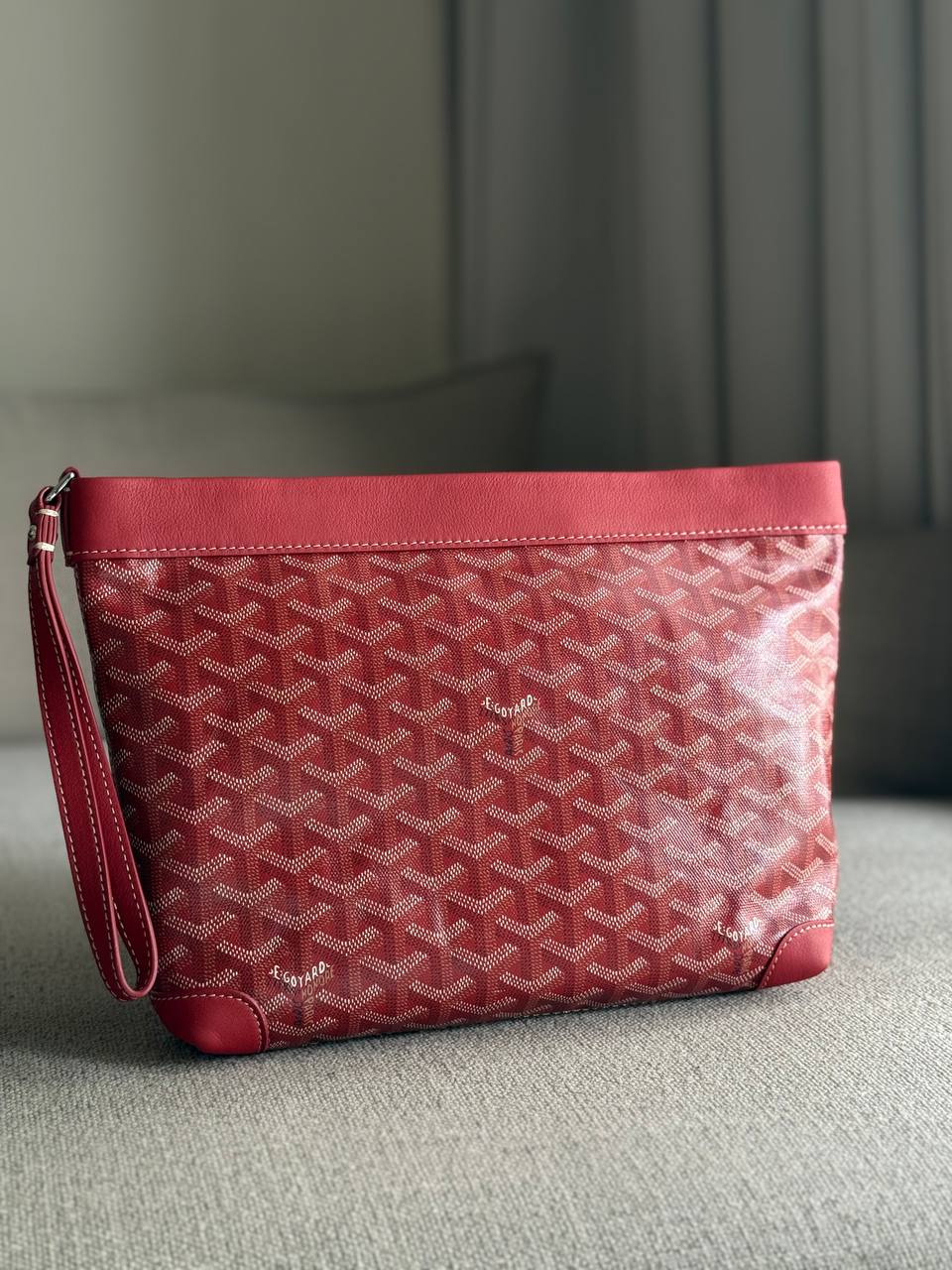 Goyard Conti Pouch – Red